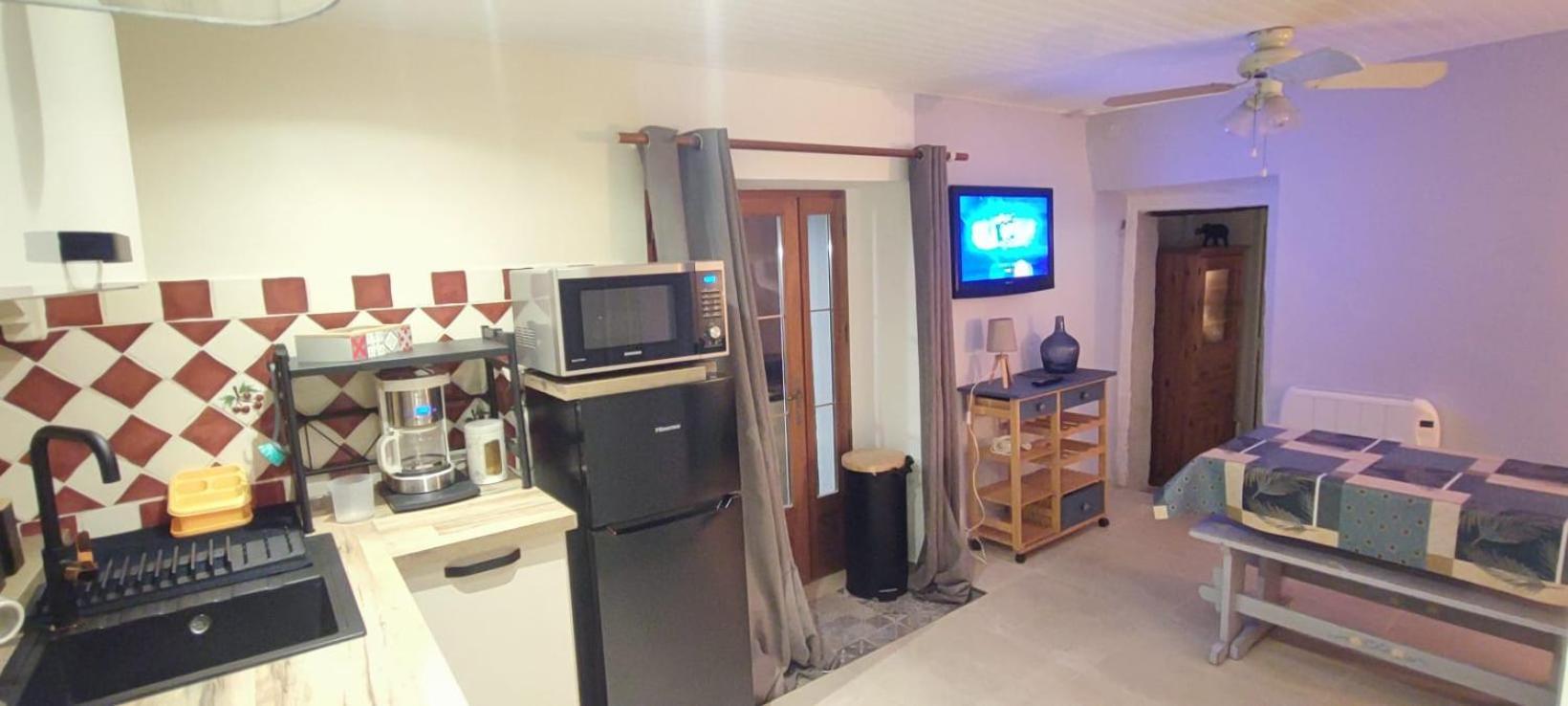 Magnanerie Le Mas D'Elise Boisset-et-Gaujac ภายนอก รูปภาพ